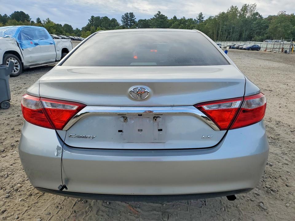 2017 Toyota Camry მანქანა იყიდება აუქციონზე, vin: 4T1BF1FK1HU785232, აუქციონის ნომერი: 70517746