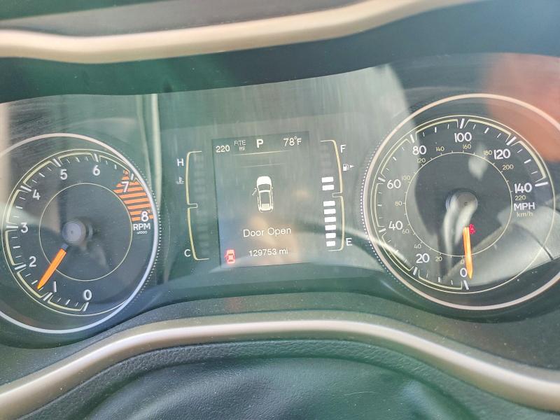 70641676 :رقم المزاد ، 1C4PJMCS2GW218335 vin ، 2016 Jeep Cherokee مزاد بيع