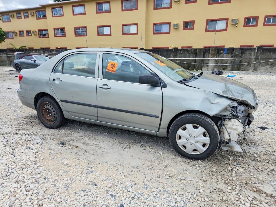 69196766 :رقم المزاد ، JTDBR32E242036999 vin ، 2004 Toyota Corolla مزاد بيع