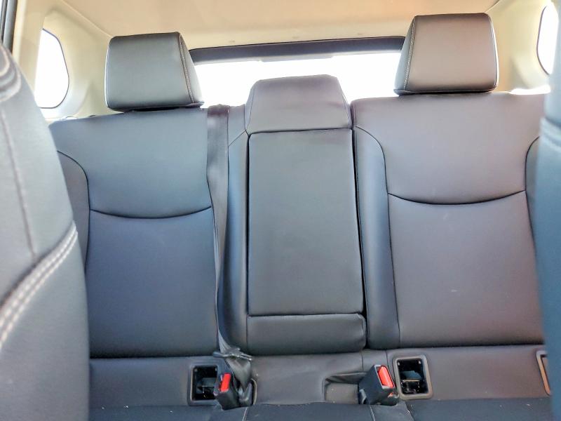 Продажа на аукционе авто 2023 Toyota Corolla Cross, vin: 7MUDAAAG0PV065217, номер лота: 65961786