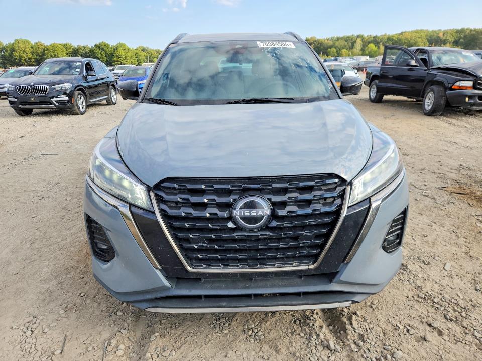 2022 Nissan Kicks მანქანა იყიდება აუქციონზე, vin: 3N1CP5DV3NL496288, აუქციონის ნომერი: 70984506