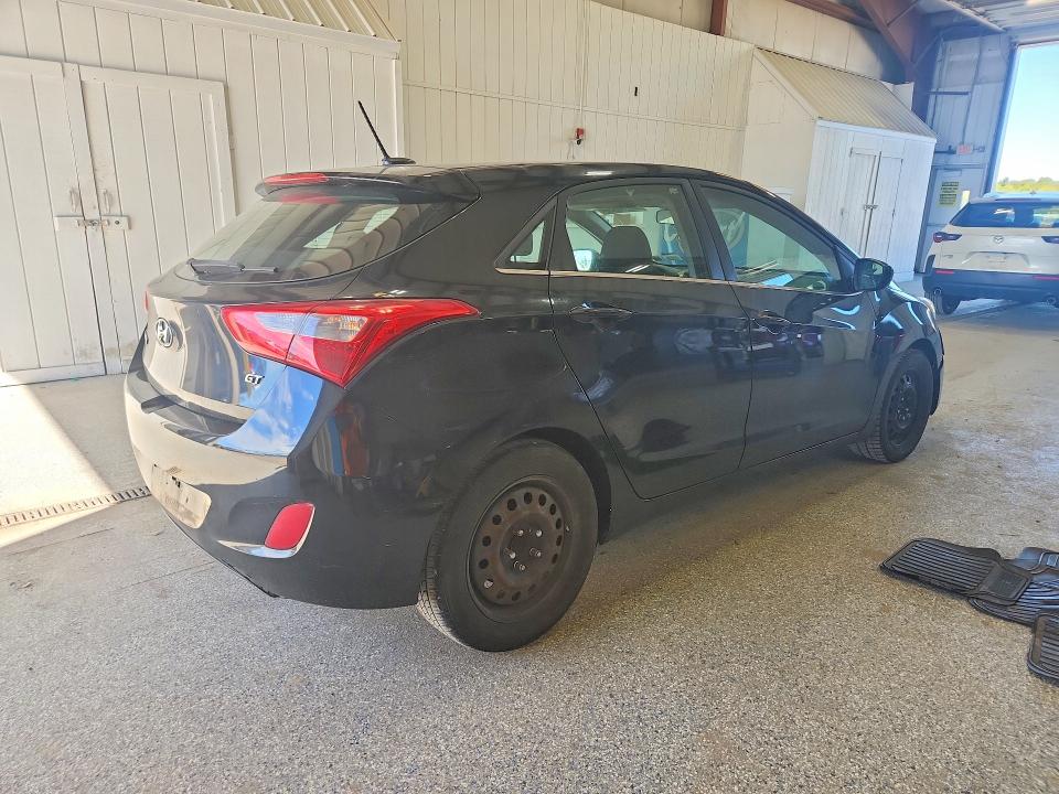 2016 Hyundai Elantra Gt მანქანა იყიდება აუქციონზე, vin: KMHD35LH7GU302729, აუქციონის ნომერი: 69776826