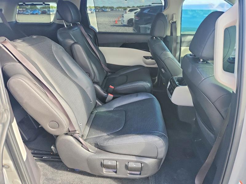 Aukcja sprzedaży 2024 Kia Carnival, vin: KNDNE5H31R6395643, numer aukcji: 70774666