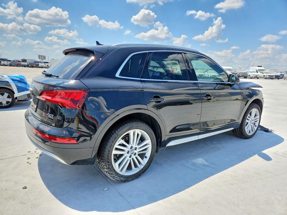 2018 Audi Q5 მანქანა იყიდება აუქციონზე, vin: WA1CNAFY5J2017779, აუქციონის ნომერი: 67517026