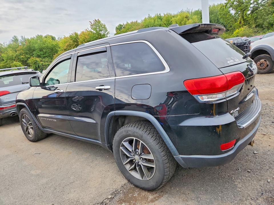 70190476 :رقم المزاد ، 1C4RJFBGXHC947557 vin ، 2017 Jeep Grand Cherokee مزاد بيع
