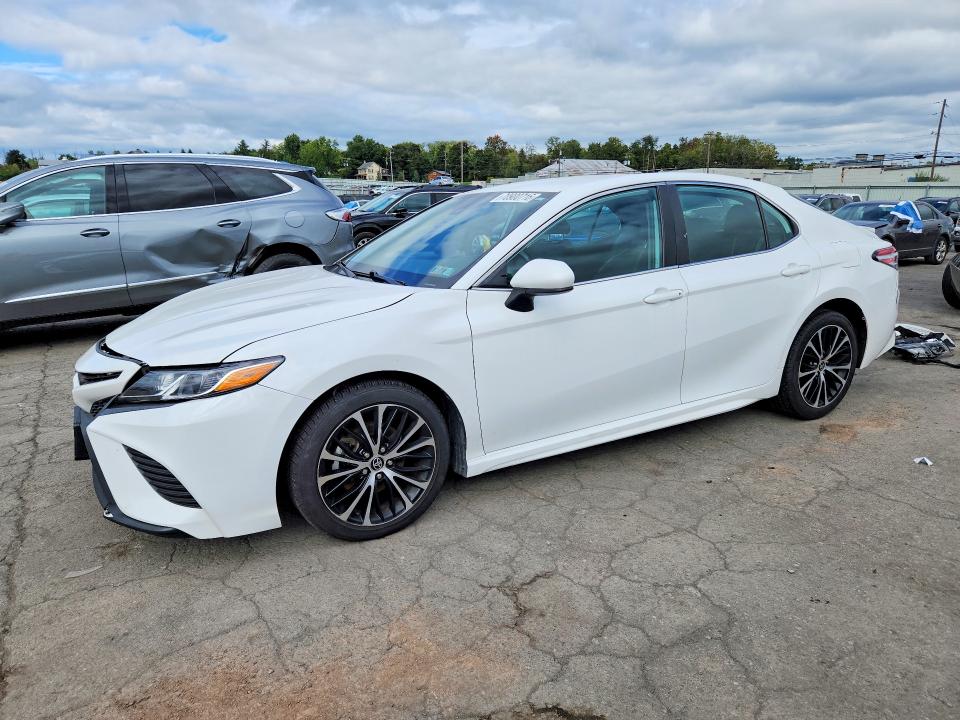 Продаж на аукціоні авто 2020 Toyota Camry, vin: 4T1G11AK6LU976620, номер лоту: 70900716
