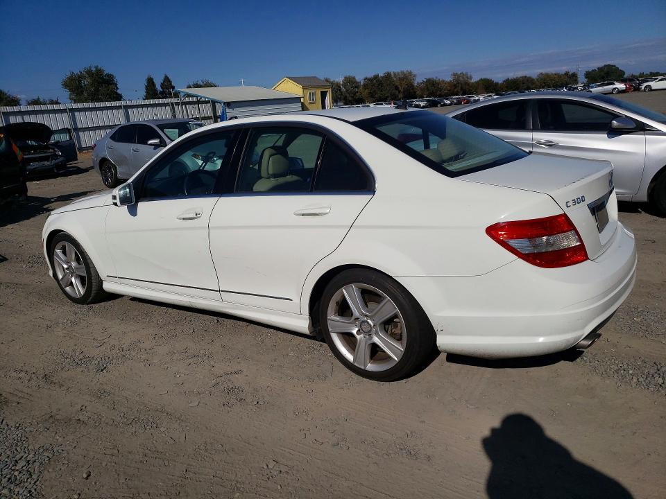 68028066 :رقم المزاد ، WDDGF5EB5BR176597 vin ، 2011 Mercedes-benz C مزاد بيع