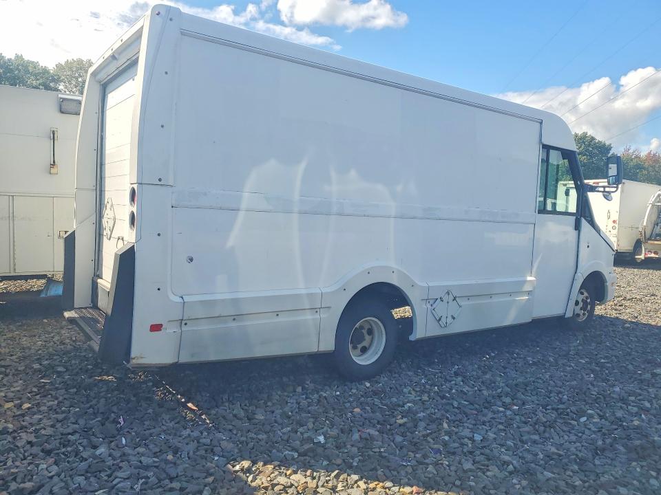 2012 Isuzu Npr მანქანა იყიდება აუქციონზე, vin: JALB4T170C7W00649, აუქციონის ნომერი: 70726336