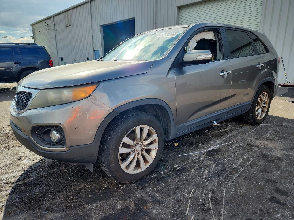 Auction sale of the 2011 Kia Sorento, vin: 5XYKU4A29BG004677, lot number: 67773206