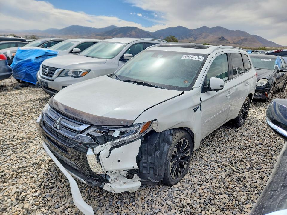 Auction sale of the 2018 Mitsubishi Outlander, vin: JA4J24A55JZ029372, lot number: 68247736