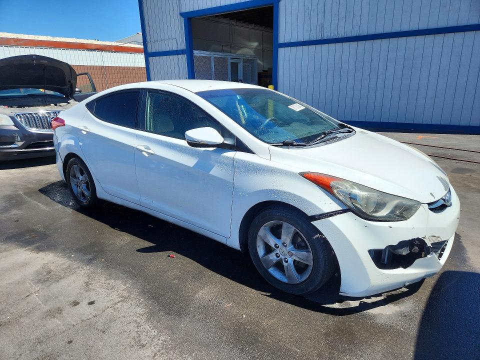 67733246 :رقم المزاد ، 5NPDH4AE7DH349192 vin ، 2013 Hyundai Elantra مزاد بيع