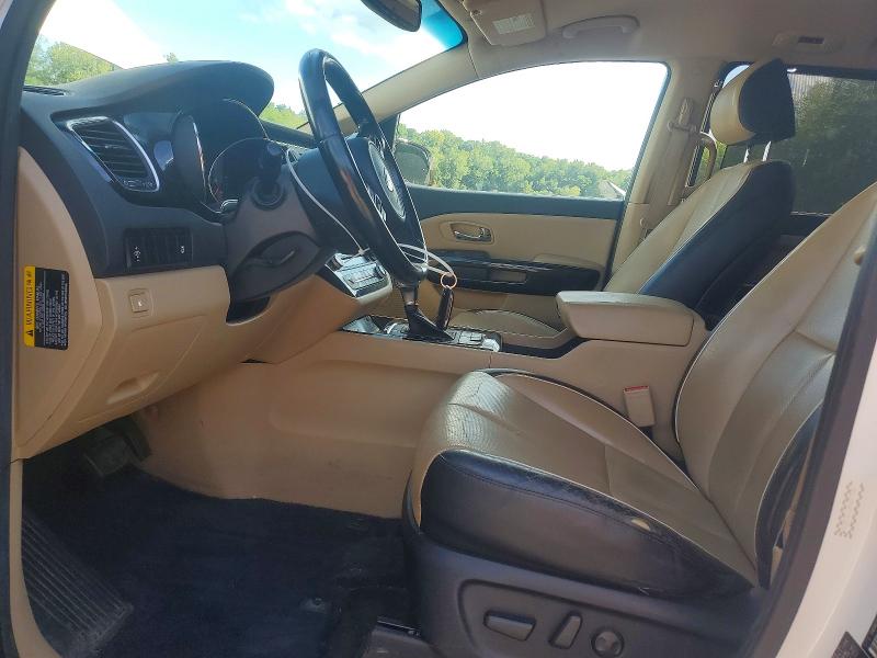 68140296 :رقم المزاد ، KNDMC5C12H6257292 vin ، 2017 Kia Sedona مزاد بيع