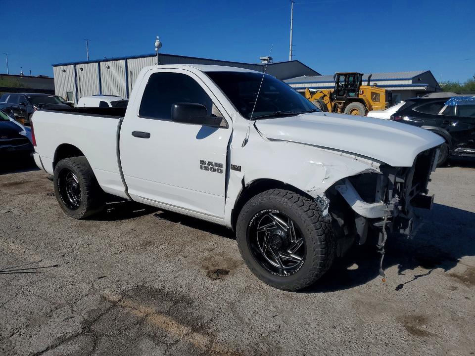 Продажа на аукционе авто 2015 Ram 1500, vin: 3C6JR6AT6FG563913, номер лота: 67696906