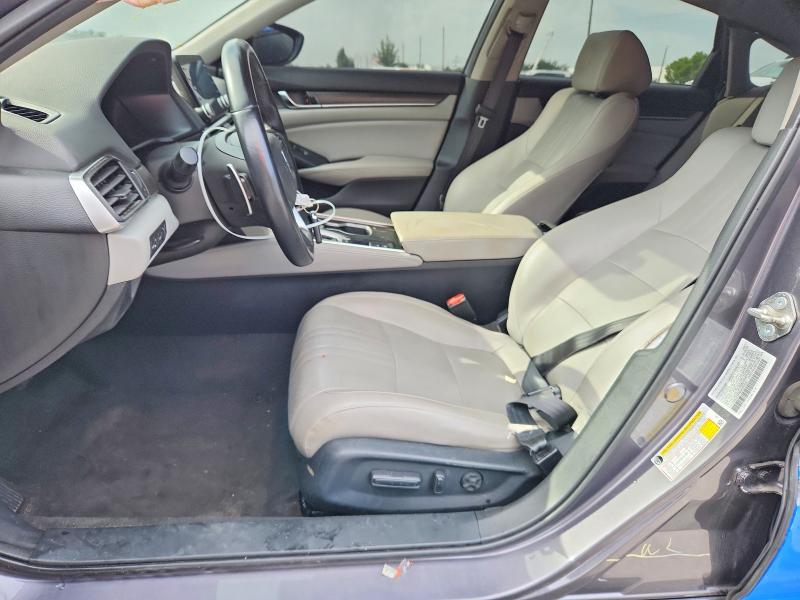 2018 Honda Accord მანქანა იყიდება აუქციონზე, vin: 1HGCV1F92JA003022, აუქციონის ნომერი: 68774756