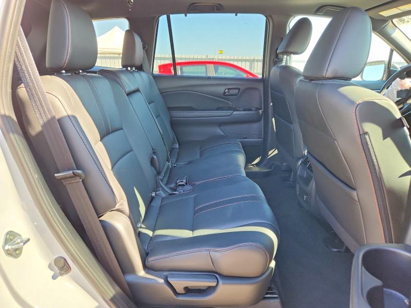 67672236 :رقم المزاد ، 5FNYF8H68PB018380 vin ، 2023 Honda Passport مزاد بيع