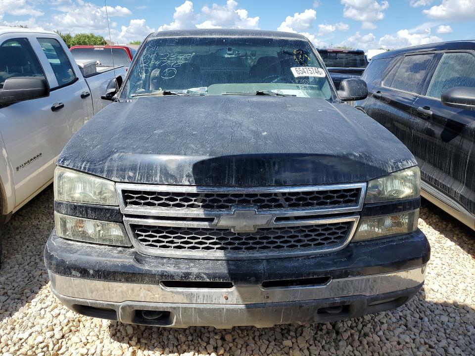 Продажа на аукционе авто 2006 Chevrolet Silverado, vin: 1GCEC19V06Z284798, номер лота: 65475746