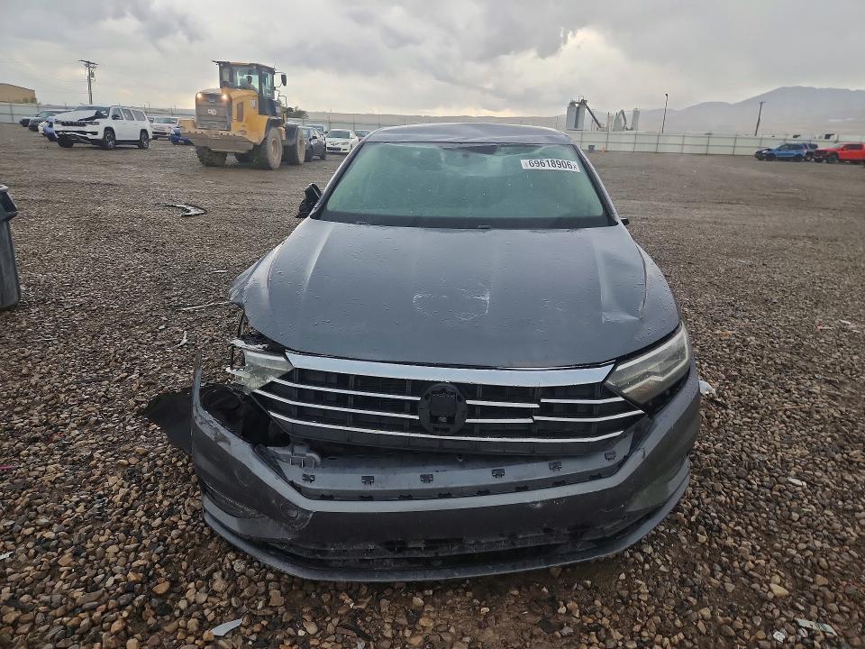 69618906 :رقم المزاد ، 3VWC57BU6KM219548 vin ، 2019 Volkswagen Jetta مزاد بيع