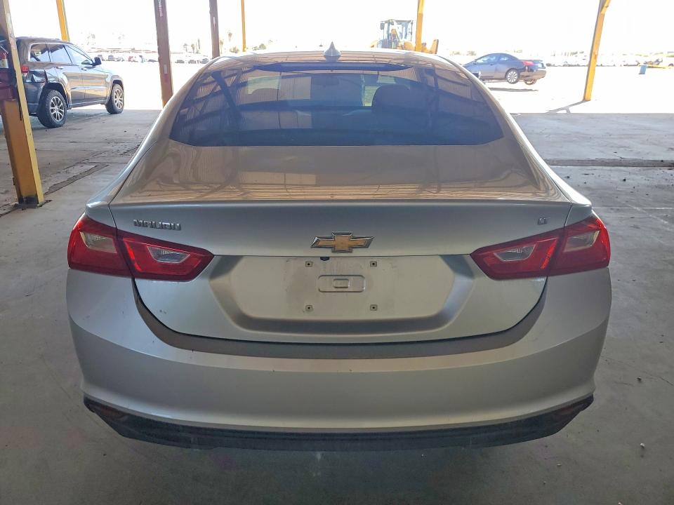 Продажа на аукционе авто 2018 Chevrolet Malibu, vin: 1G1ZD5ST4JF236397, номер лота: 70553986