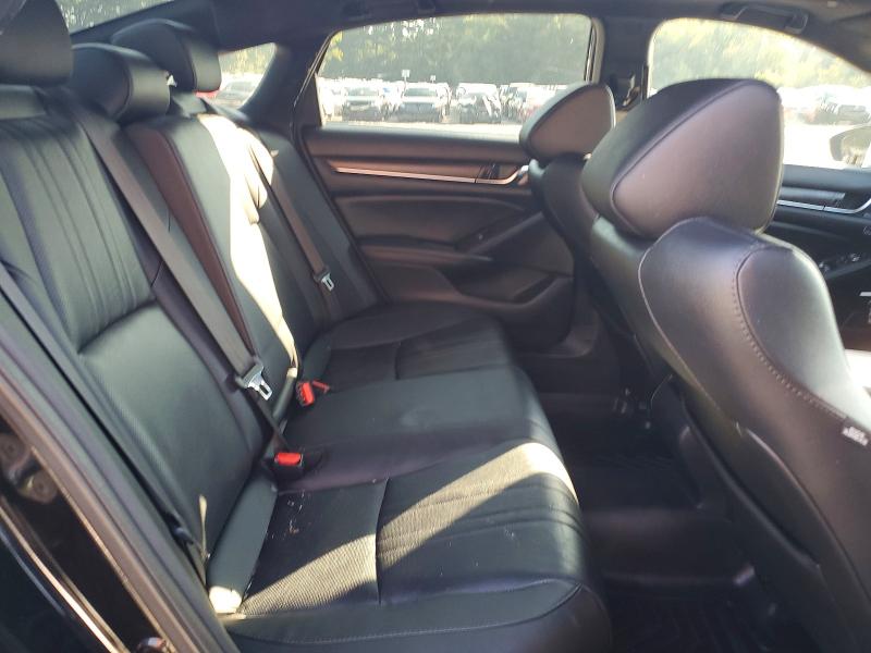 69009236 :رقم المزاد ، 1HGCV1F51LA046850 vin ، 2020 Honda Accord مزاد بيع