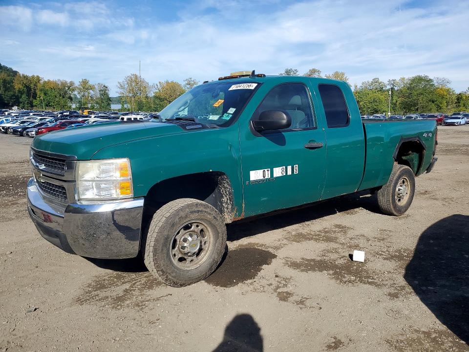Auction sale of the 2009 Chevrolet Silverado, vin: 1GCHK59K09E131184, lot number: 71041256