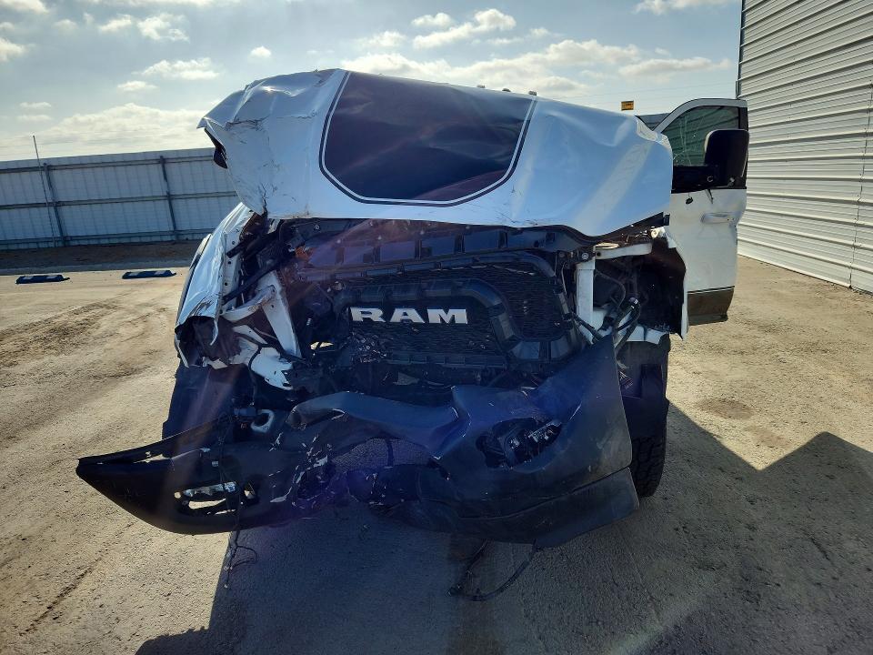 63224886 :رقم المزاد ، 3C6TR5EJ4KG710171 vin ، 2019 Ram 2500 مزاد بيع