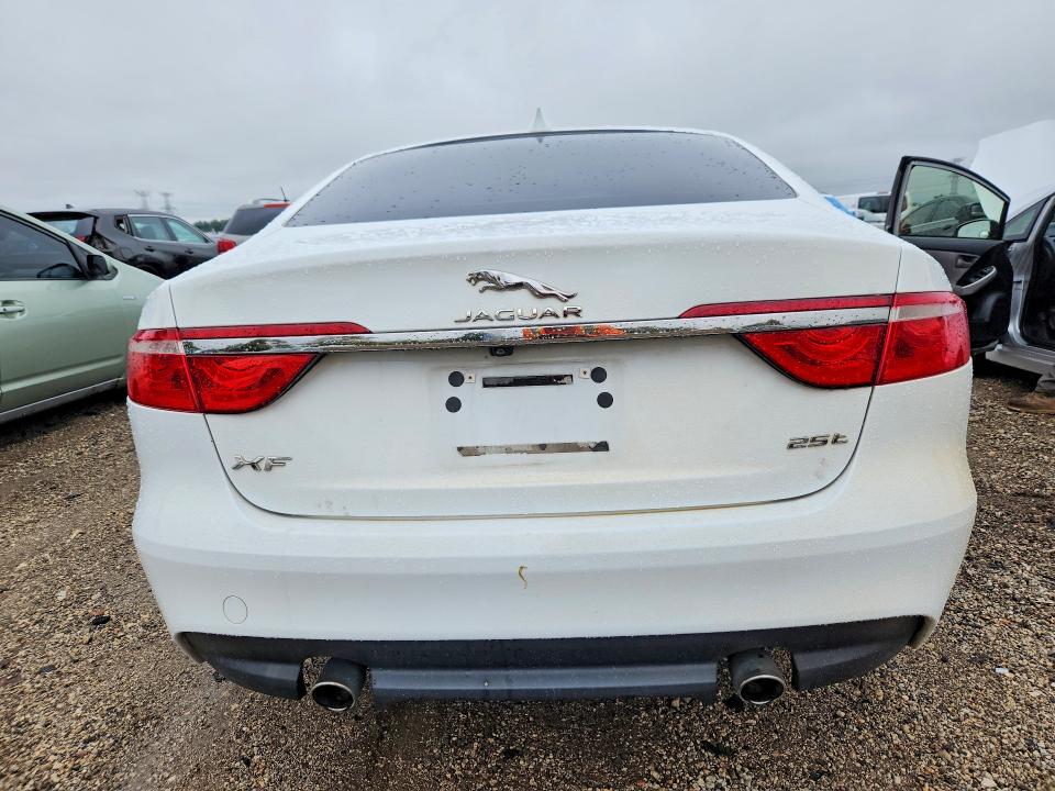 Aukcja sprzedaży 2018 Jaguar Xf, vin: SAJBR4FX1JCY69492, numer aukcji: 69415846