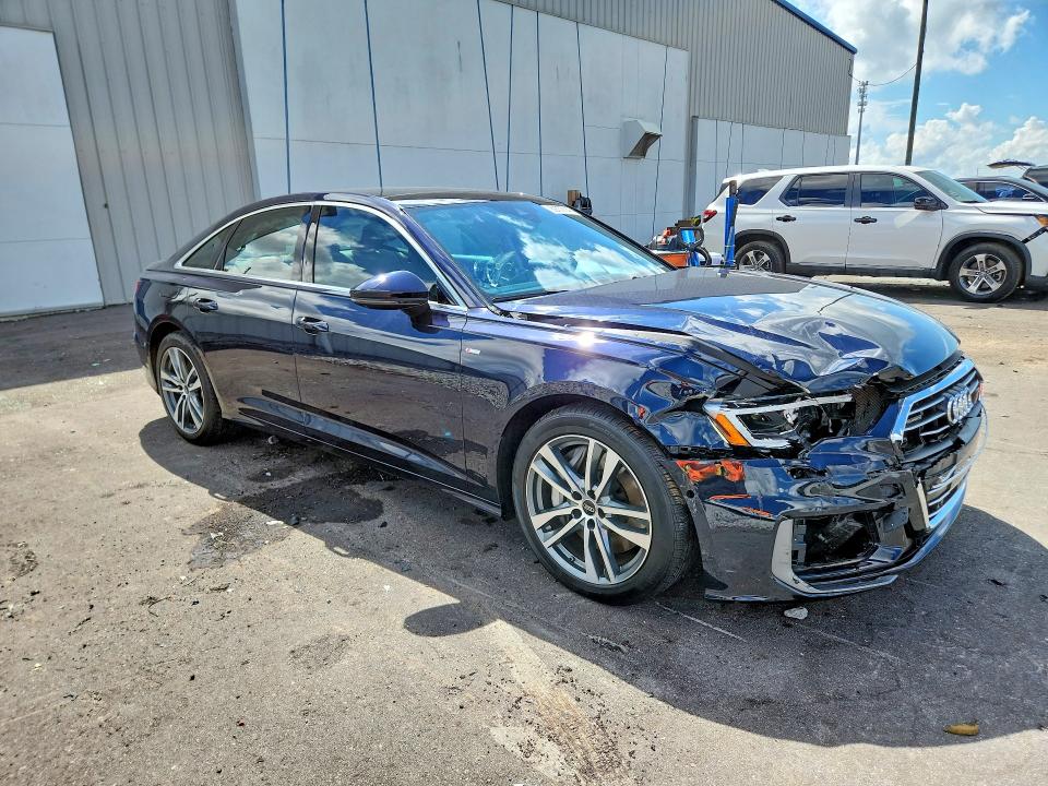 Продажа на аукционе авто 2022 Audi A6, vin: WAUL2BF29NN056232, номер лота: 69777146