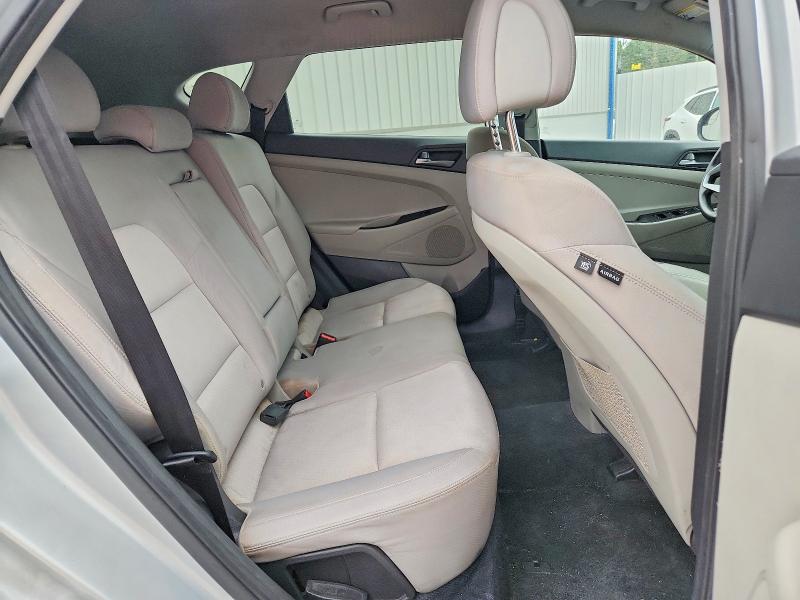 2017 Hyundai Tucson მანქანა იყიდება აუქციონზე, vin: KM8J3CA44HU483779, აუქციონის ნომერი: 69898916