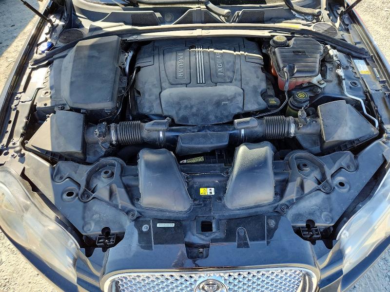 Продаж на аукціоні авто 2011 Jaguar Xf, vin: SAJWA0GB3BLR95438, номер лоту: 69242426