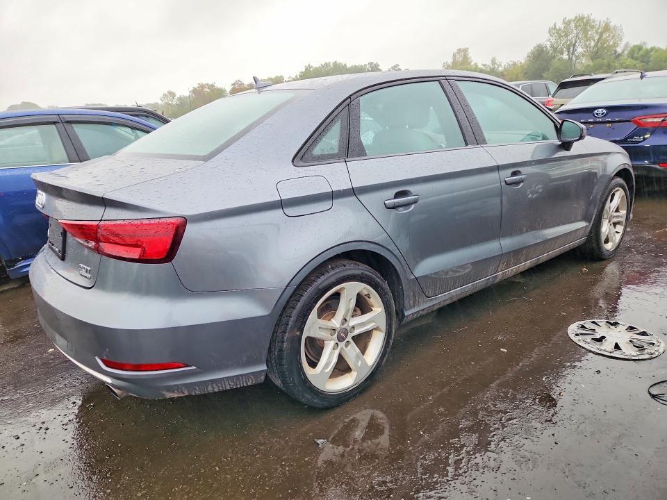 Aukcja sprzedaży 2017 Audi A3, vin: WAUB8GFF6H1041760, numer aukcji: 69966896