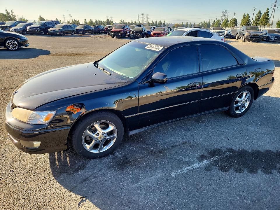 68844706 :رقم المزاد ، JT8BF28G4Y5077908 vin ، 2000 Lexus Es مزاد بيع