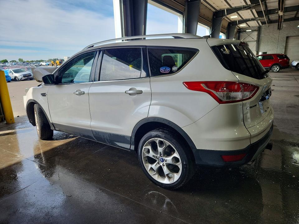 67343376 :رقم المزاد ، 1FMCU9J95GUC59357 vin ، 2016 Ford Escape مزاد بيع
