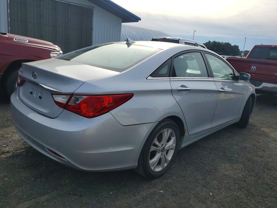 Aukcja sprzedaży 2011 Hyundai Sonata, vin: 5NPEB4AC1BH045857, numer aukcji: 70501656