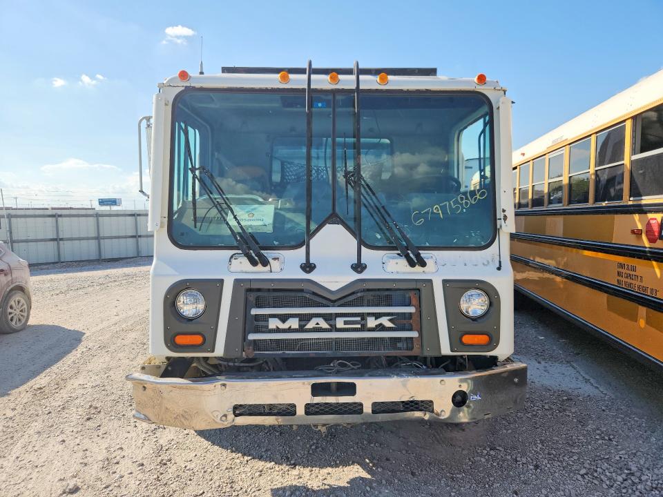 Auction sale of the 2013 Mack 600, vin: 1M2AV17C7DM010353, lot number: 67975866