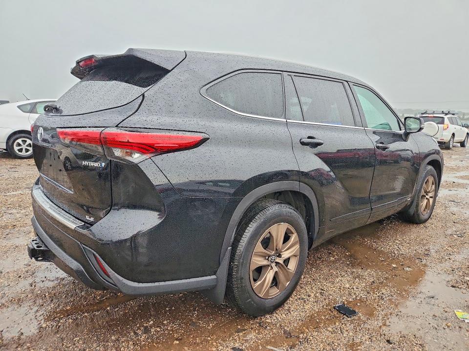 Aukcja sprzedaży 2023 Toyota Highlander, vin: 5TDABRCH6PS112605, numer aukcji: 65963446