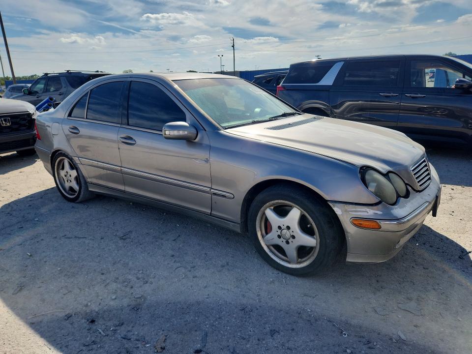 2004 Mercedes-benz C მანქანა იყიდება აუქციონზე, vin: WDBRF40J94F512198, აუქციონის ნომერი: 68030646