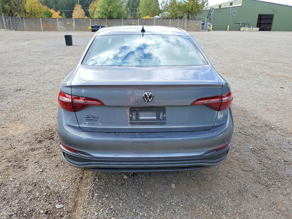 69903856 :رقم المزاد ، 3VWBM7BU8PM023150 vin ، 2023 Volkswagen Jetta مزاد بيع