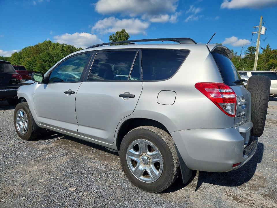 2010 Toyota Rav4 მანქანა იყიდება აუქციონზე, vin: 2T3BF4DV8AW058620, აუქციონის ნომერი: 69586096