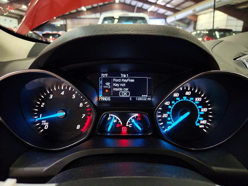 2014 Ford Escape მანქანა იყიდება აუქციონზე, vin: 1FMCU9JX1EUB52026, აუქციონის ნომერი: 71036876