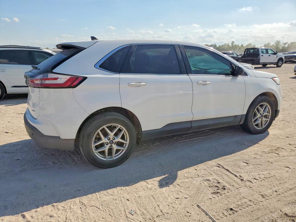 70787176 :رقم المزاد ، 2FMPK4J94NBA53864 vin ، 2022 Ford Edge مزاد بيع