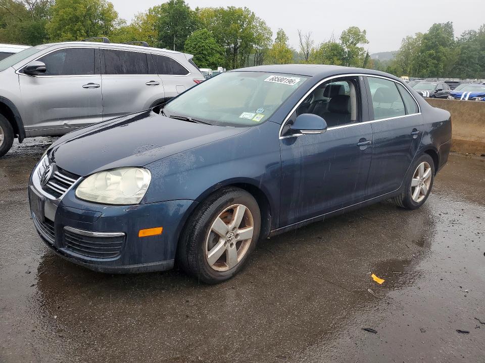 68580196 :رقم المزاد ، 3VWRZ71K08M103740 vin ، 2008 Volkswagen Jetta مزاد بيع
