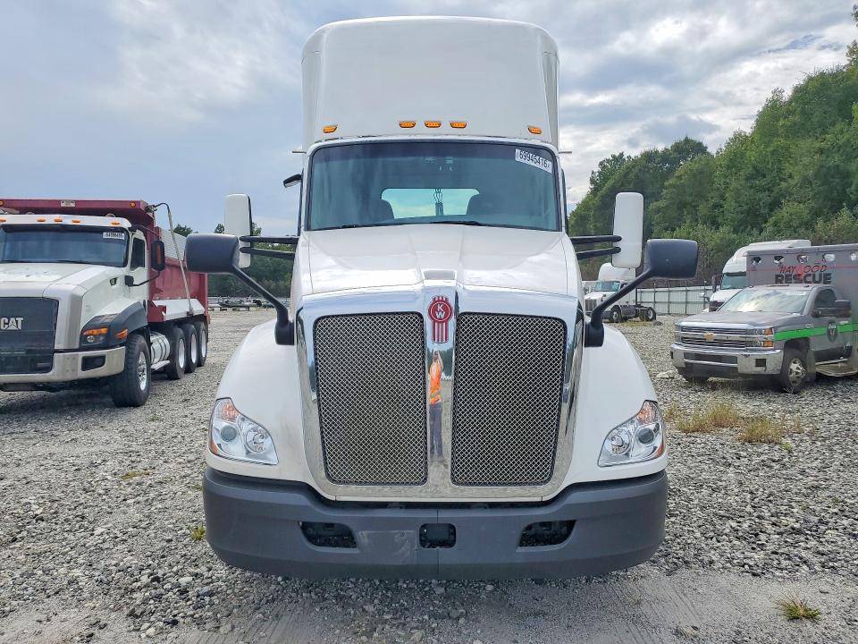 2018 Kenworth T680 მანქანა იყიდება აუქციონზე, vin: 1XKYA48X7JJ204240, აუქციონის ნომერი: 69945416