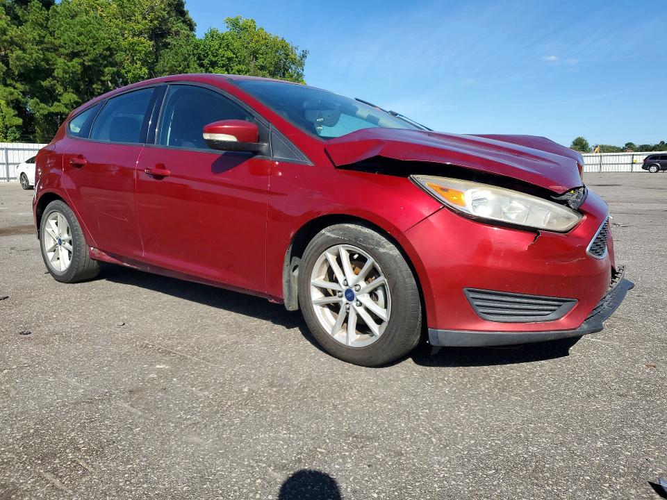 67981646 :رقم المزاد ، 1FADP3K22HL297687 vin ، 2017 Ford Focus مزاد بيع