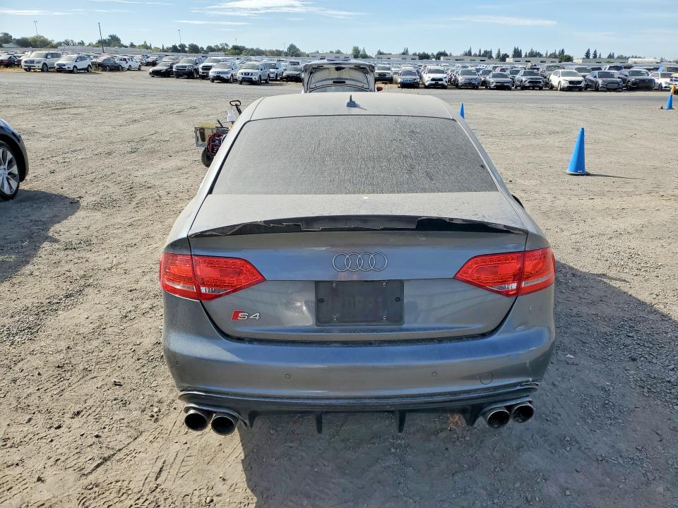 Продажа на аукционе авто 2012 Audi S4, vin: WAUBGAFL4CA114560, номер лота: 68230296