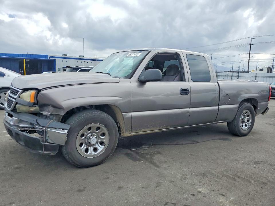 69561476 :رقم المزاد ، 1GCEC19X36Z292556 vin ، 2006 Chevrolet Silverado مزاد بيع