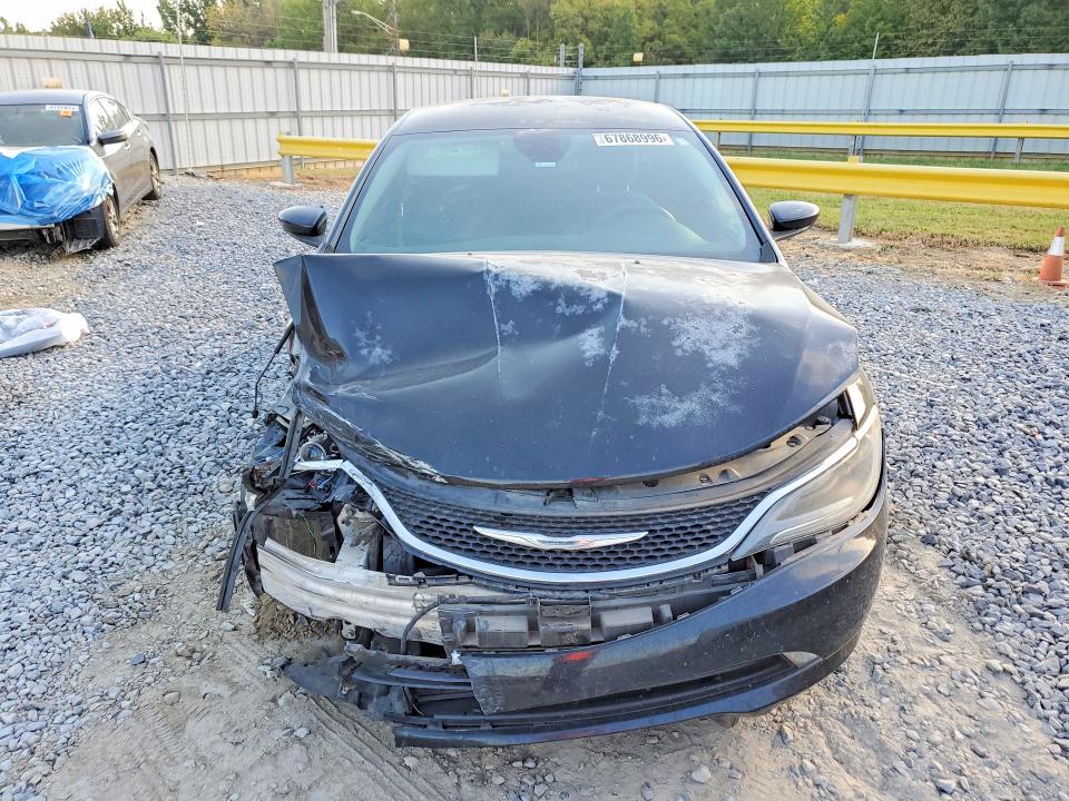 Продаж на аукціоні авто 2015 Chrysler 200, vin: 1C3CCCABXFN556225, номер лоту: 67868996