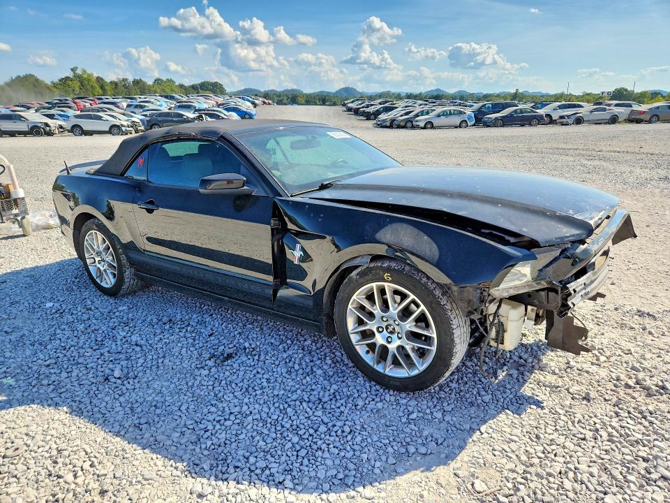 Продажа на аукционе авто 2013 Ford Mustang, vin: 1ZVBP8EM7D5240425, номер лота: 68300826