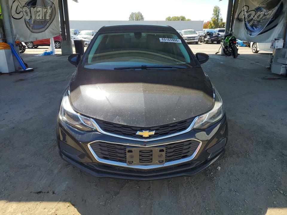 2017 Chevrolet Cruze მანქანა იყიდება აუქციონზე, vin: 1G1BE5SM9H7250937, აუქციონის ნომერი: 69165906
