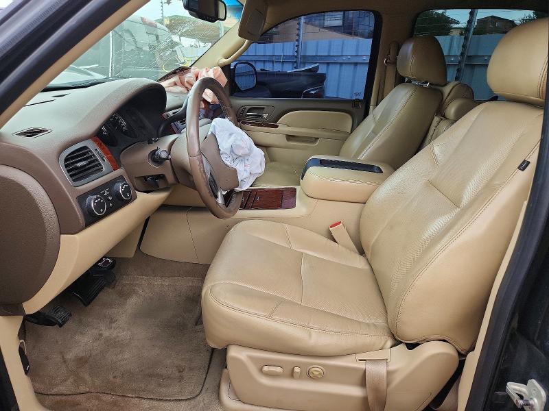 Продаж на аукціоні авто 2011 Chevrolet Suburban, vin: 1GNSKKE34BR182065, номер лоту: 68440006