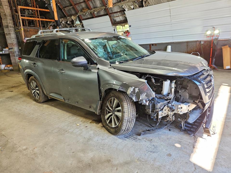 68314476 :رقم المزاد ، 5N1DR3CC7NC250173 vin ، 2022 Nissan Pathfinder مزاد بيع